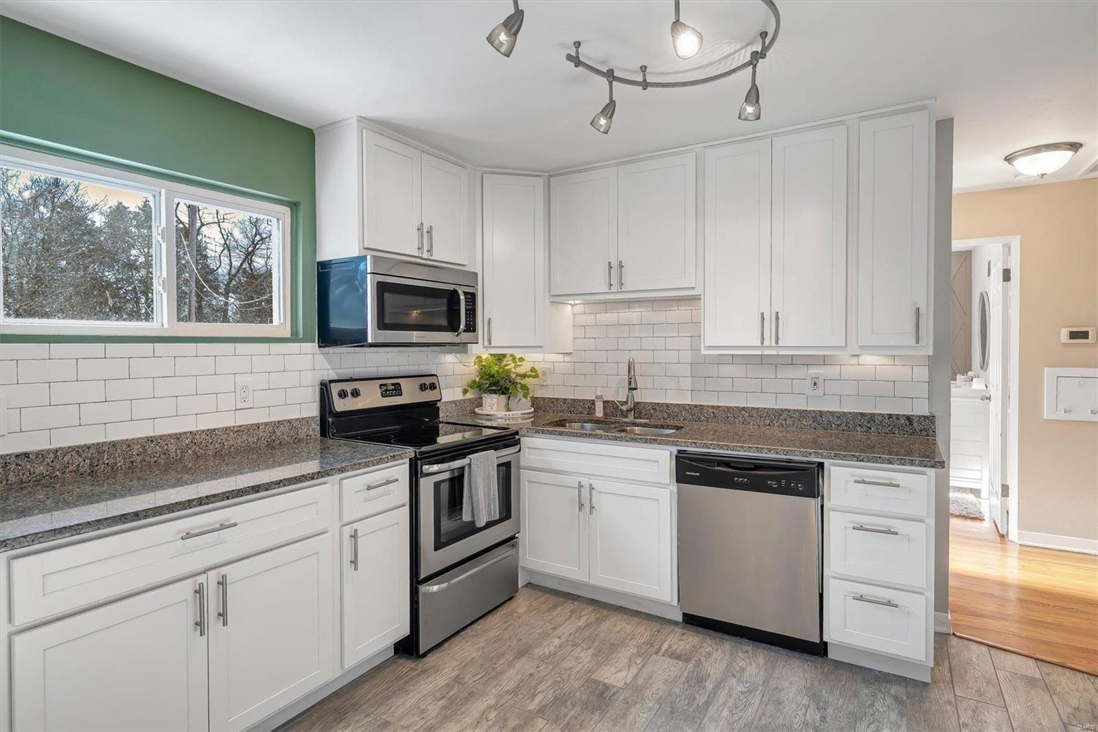 Arvin Pl, Saint Louis, MO 63123