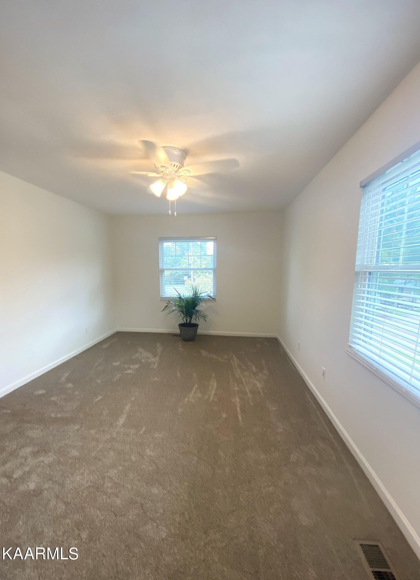 Chipwood Cir, Knoxville, TN 37932