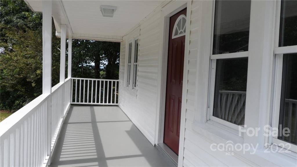 Flat Gap Rd, Valdese, NC 28690
