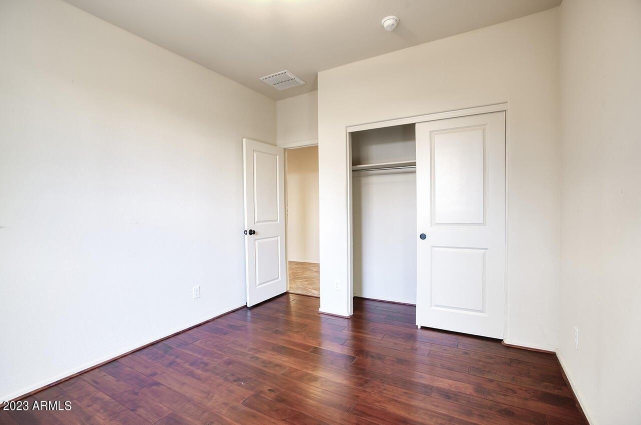 E Saint John Rd, Phoenix, AZ 85032