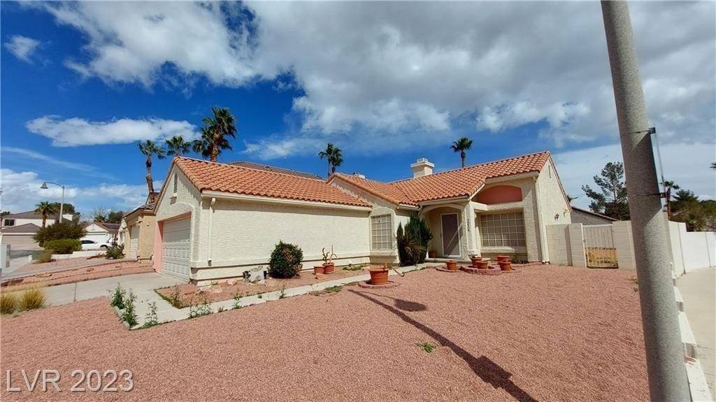 Beacon Shores Cir, Las Vegas, NV 89117