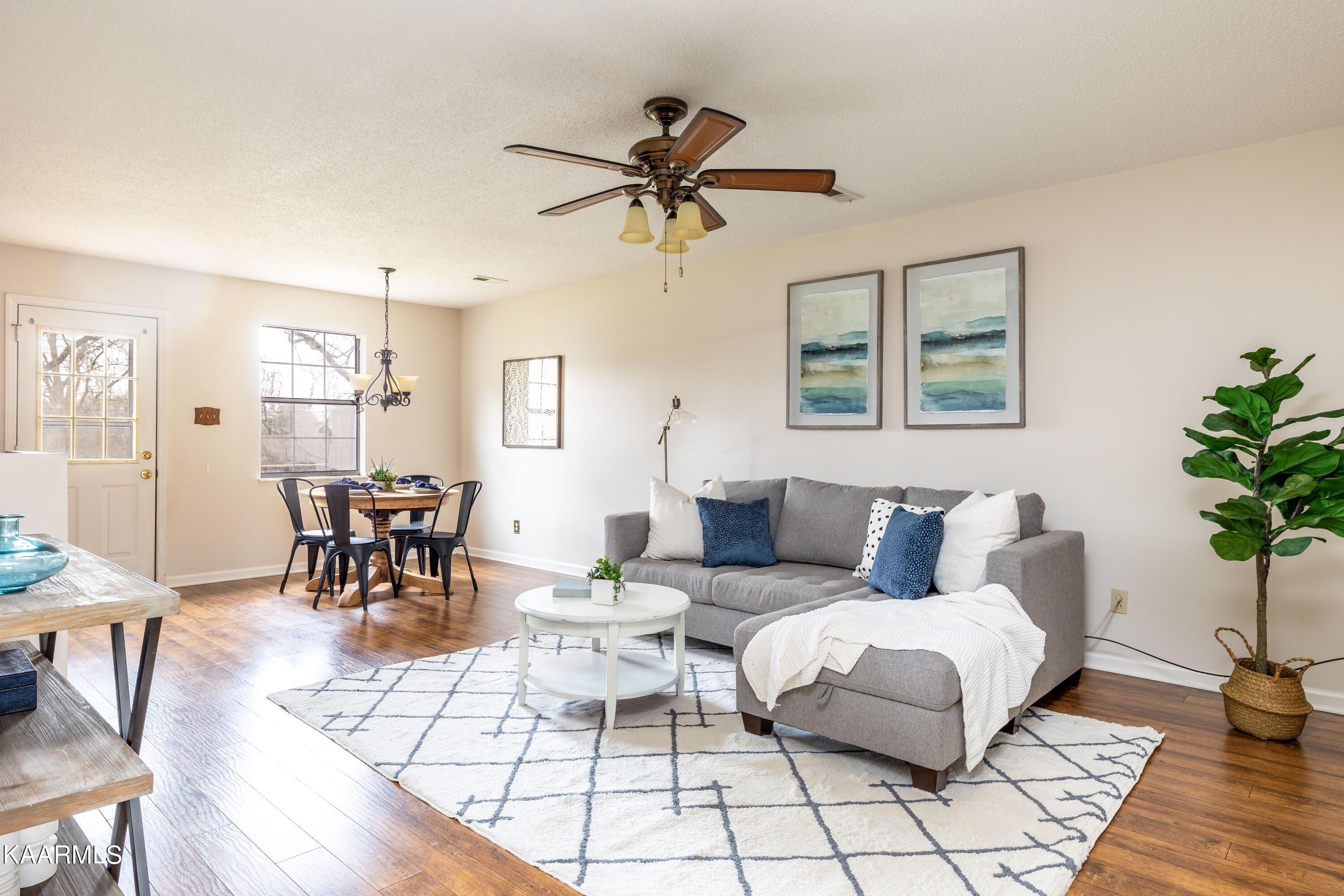 Fountain Brook Ln, Knoxville, TN 37923