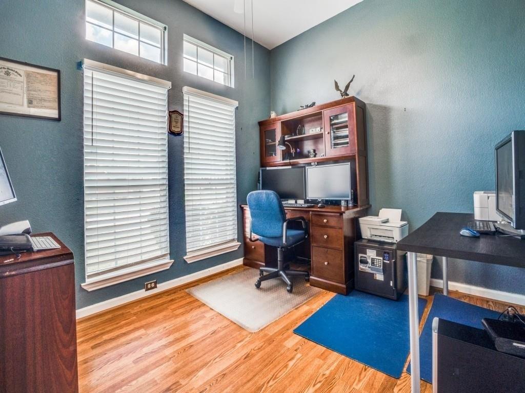 Mages Dr, The Colony, TX 75056