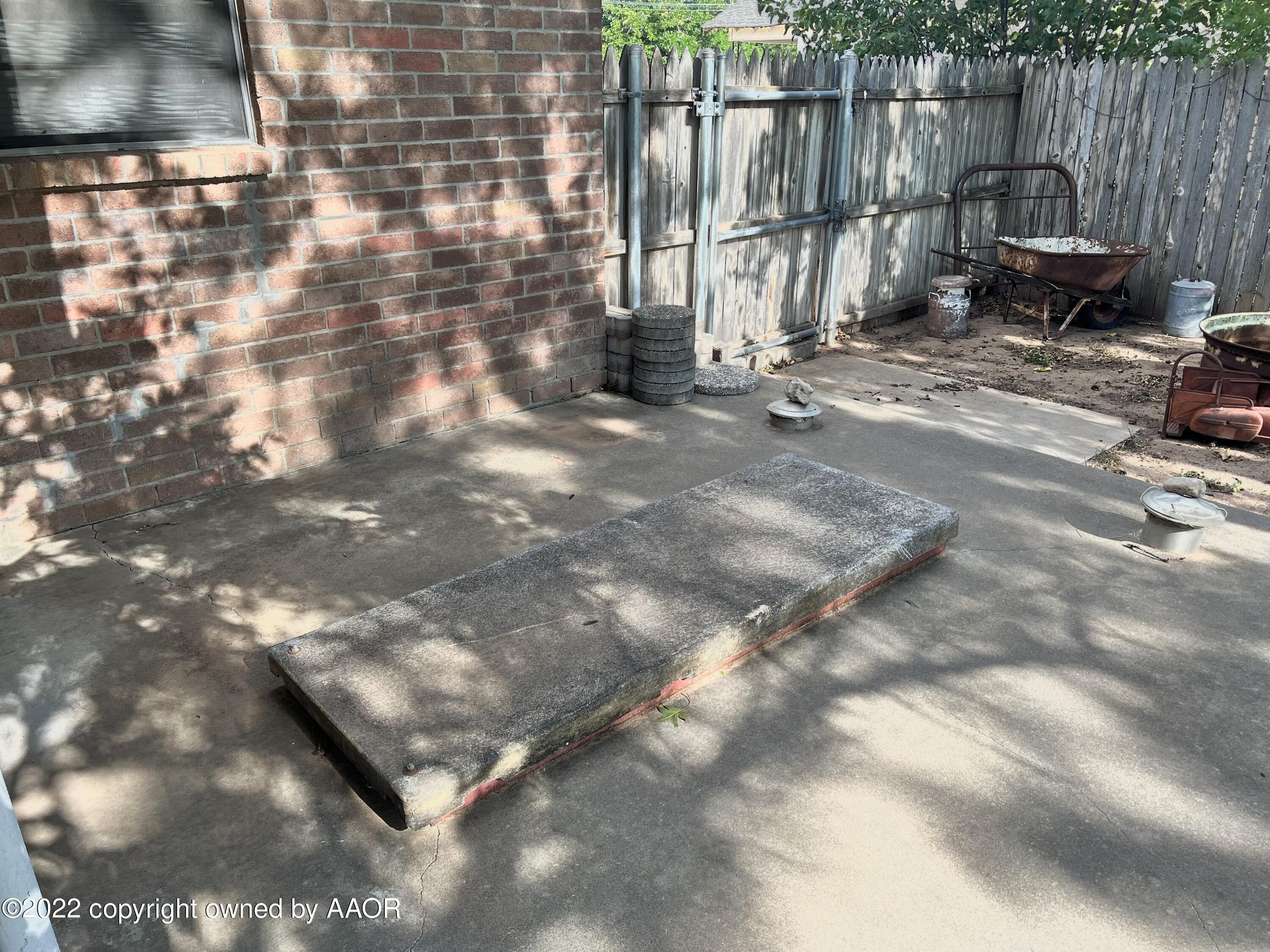 N 16th St, Memphis, TX 79245