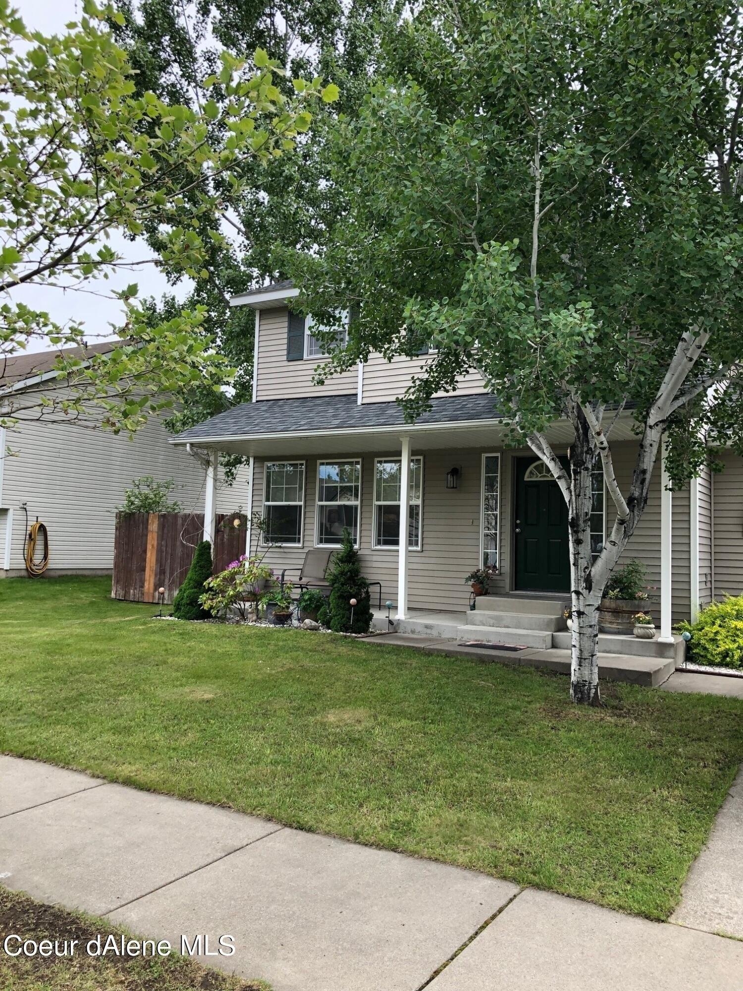 W Macaw Ln, Rathdrum, ID 83858