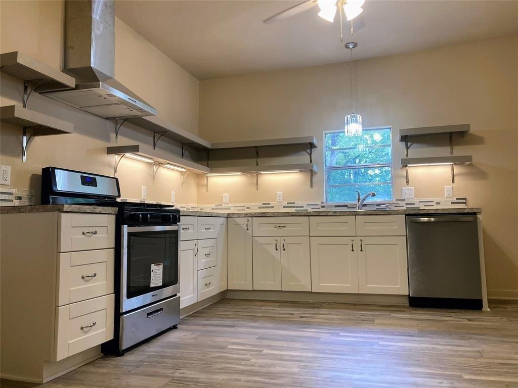 N O Neill St, Alvord, TX 76225