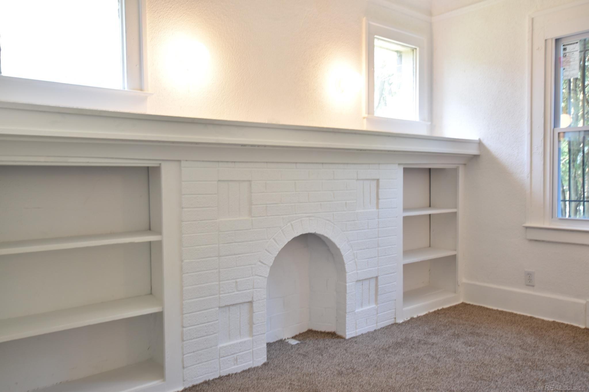 Lakeview St, Detroit, MI 48213