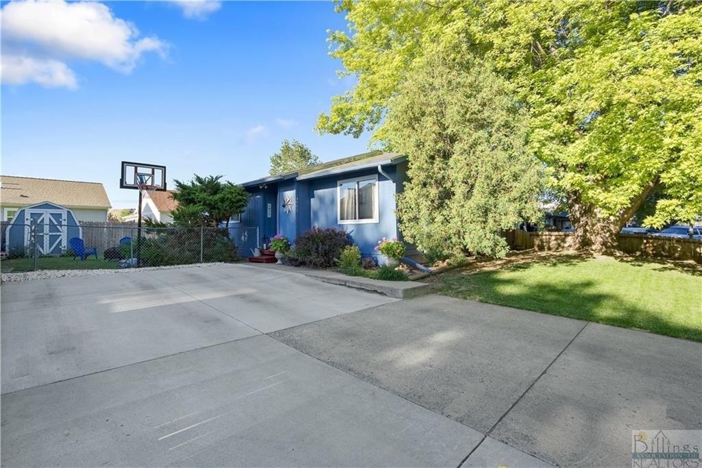 Chamberlain Dr, Billings, MT 59101
