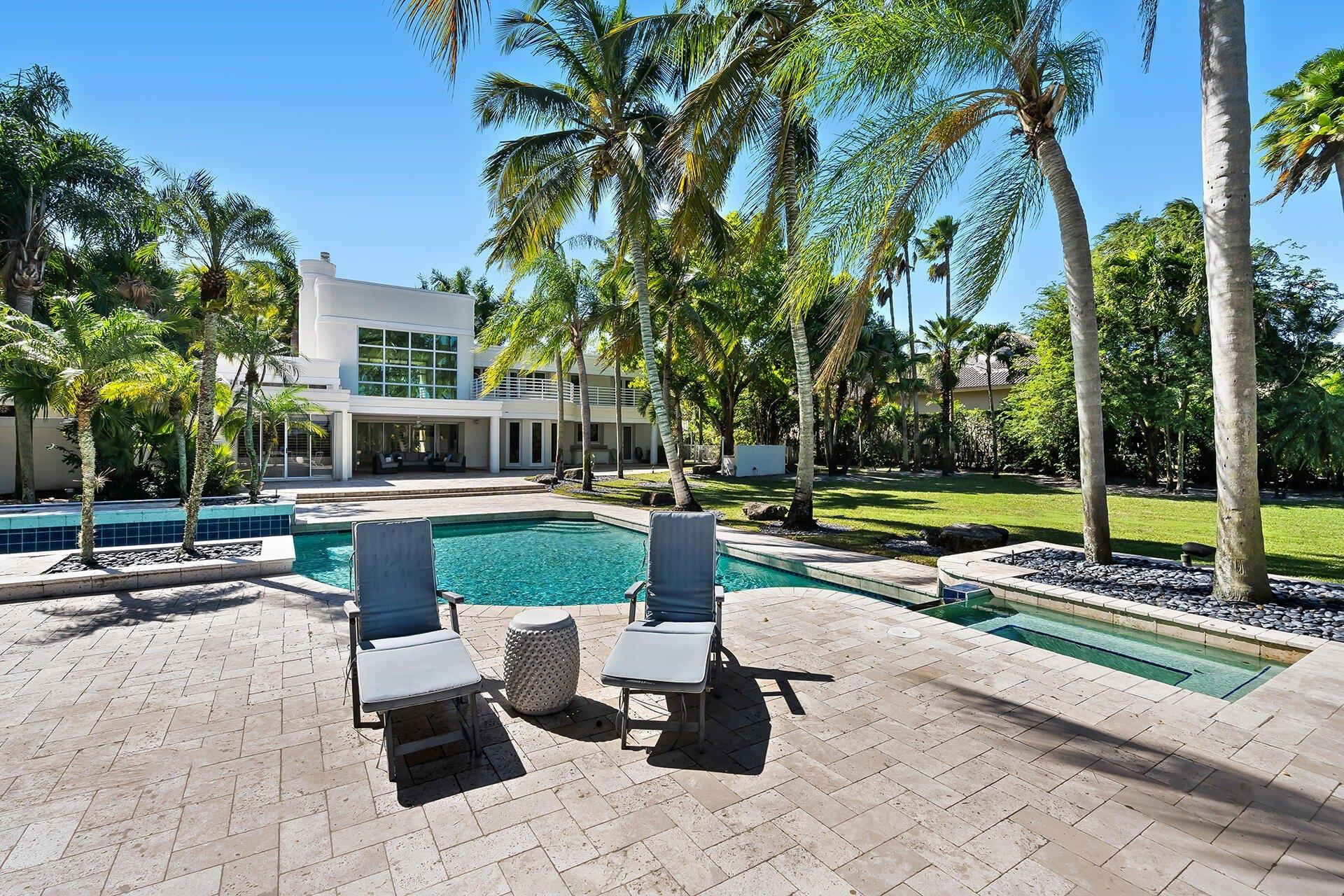 Long Lake Dr, Boca Raton, FL 33496