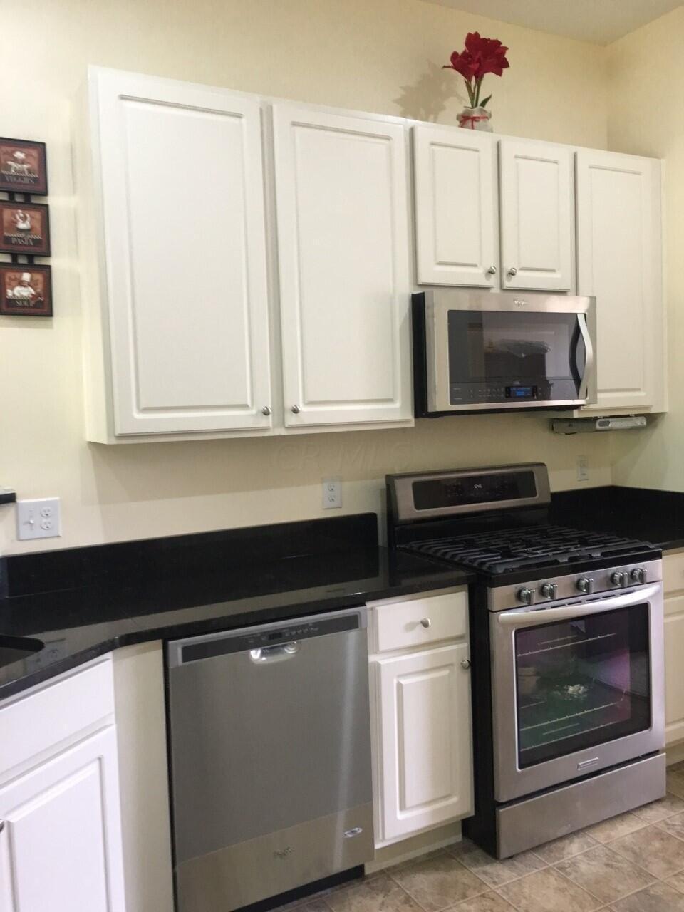 Scenic View Cir, Columbus, OH 43240