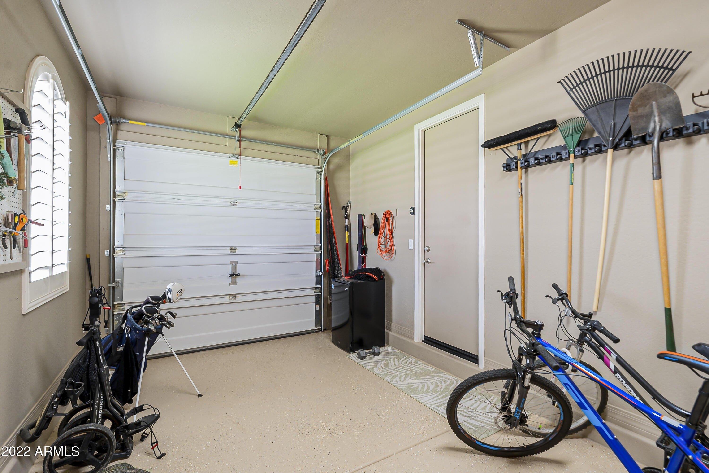 E Reuben Cir, Mesa, AZ 85212