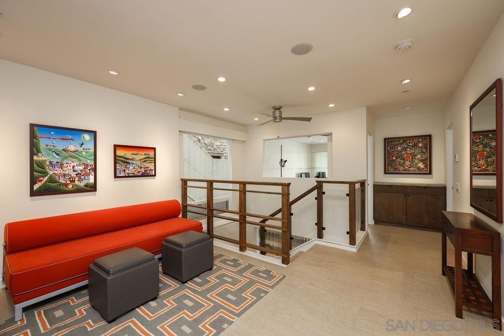 S Pacific St, Oceanside, CA 92054