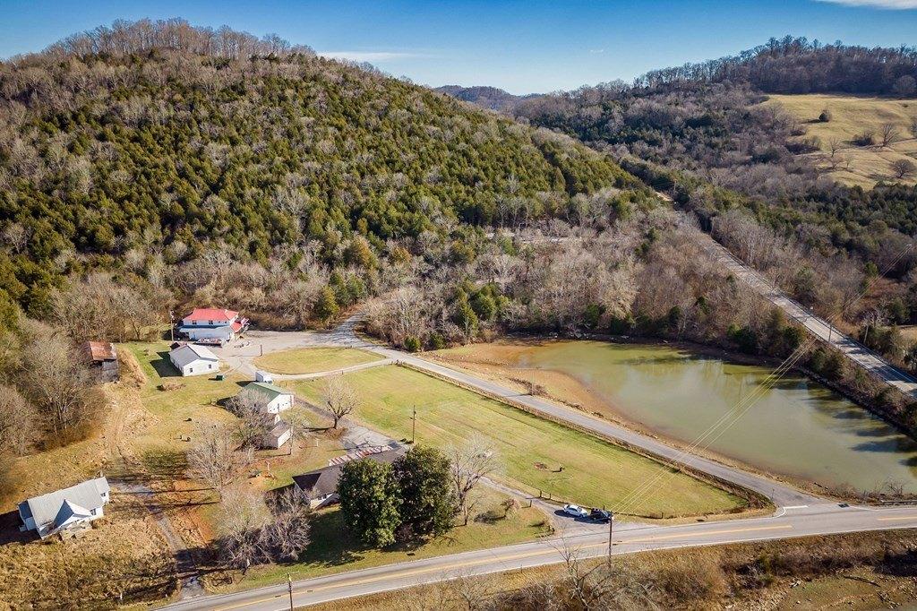 Wartrace Hwy, Pleasant Shade, TN 37145