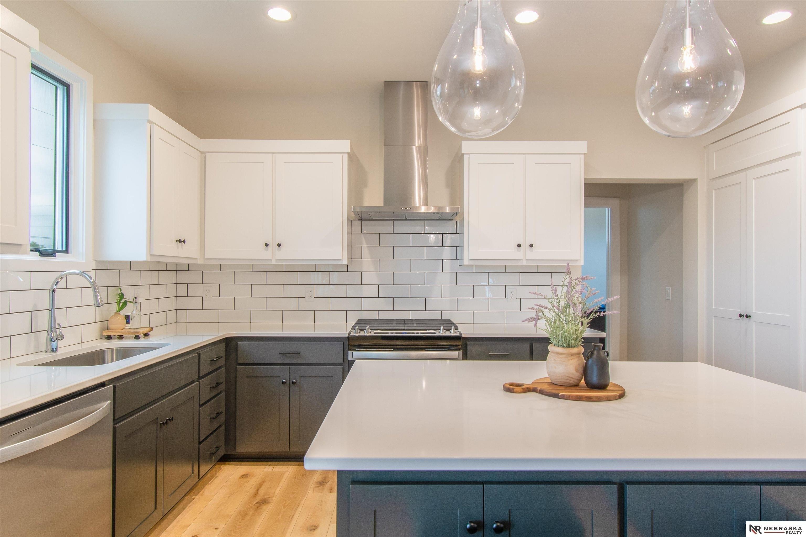 N 205th St, Elkhorn, NE 68022
