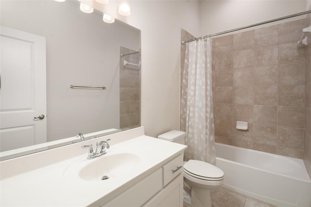 Seabiscuit St, Carrollton, TX 75010