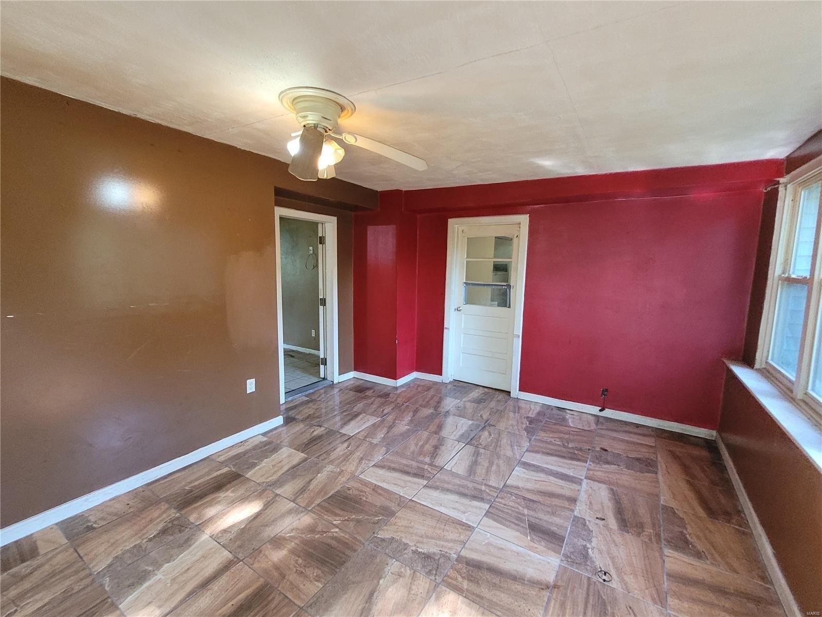 January Ave, Saint Louis, MO 63134