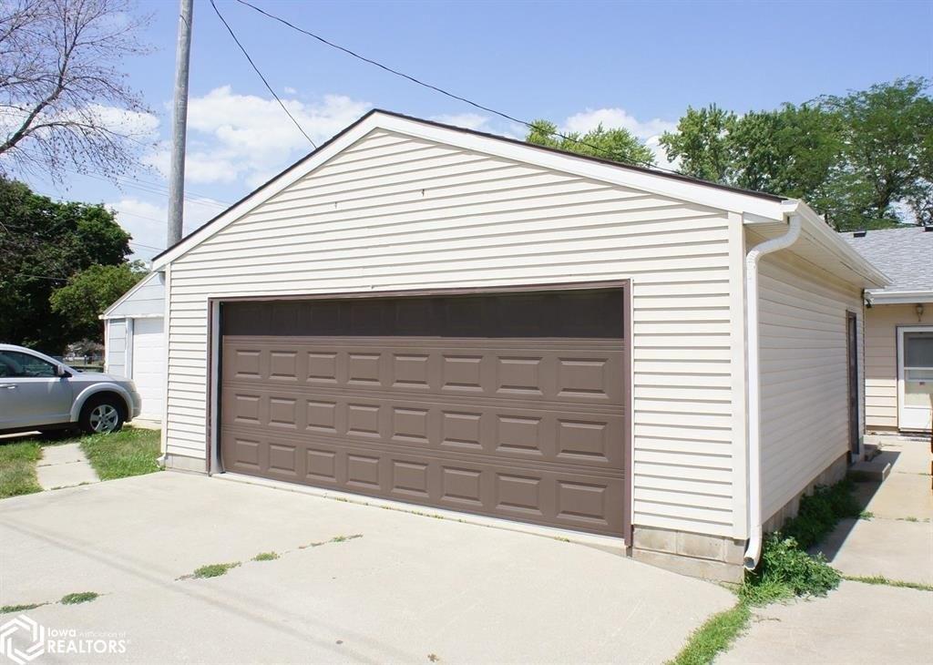 Betsy Ln, Webster City, IA 50595