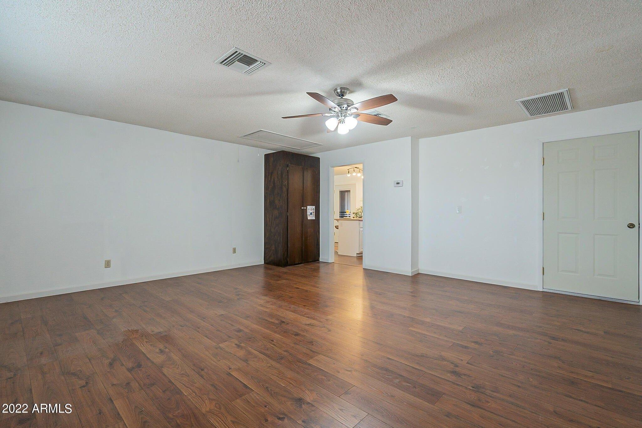 E Hidalgo Ave, Phoenix, AZ 85040