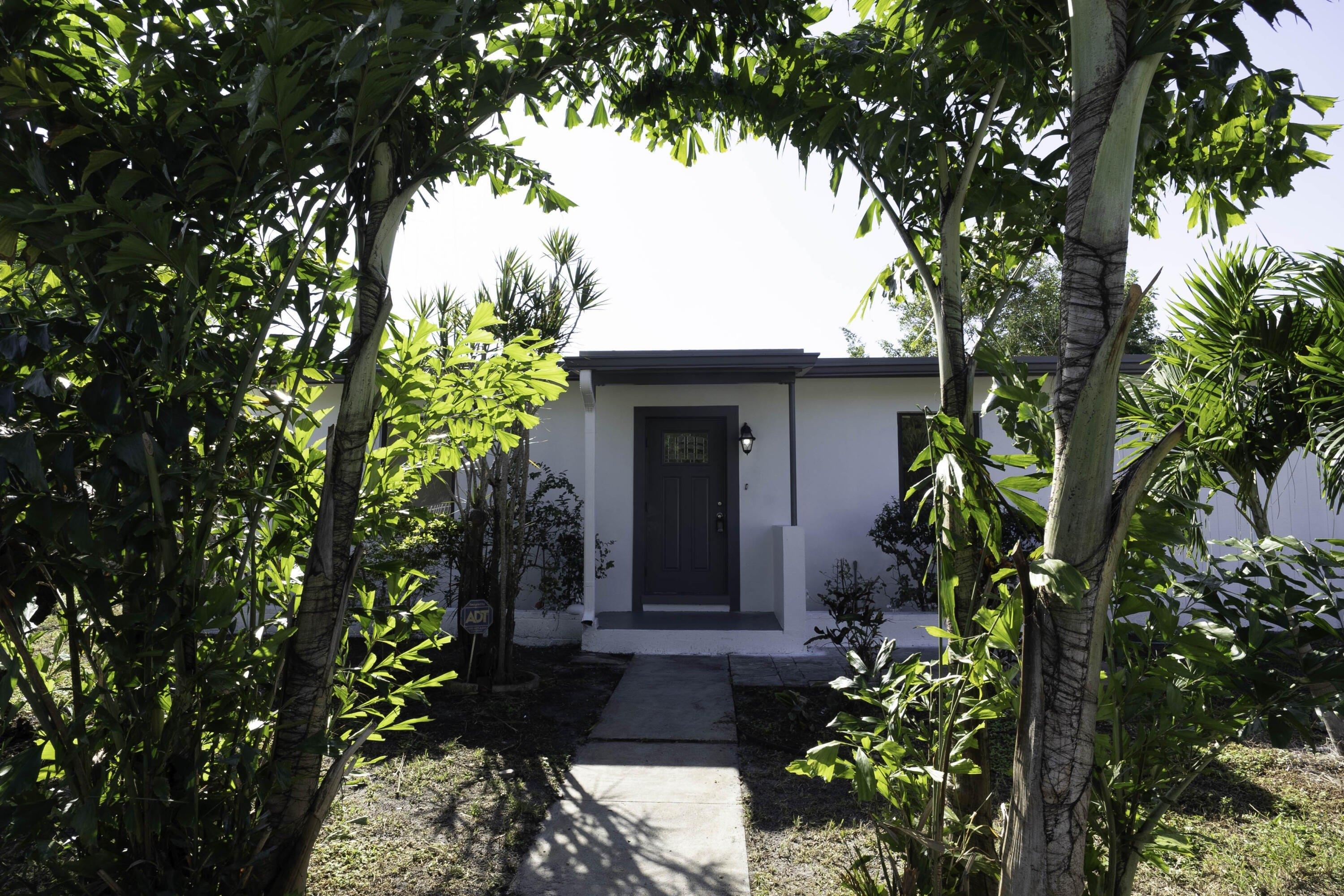 Nw 11th Ct, Fort Lauderdale, FL 33311