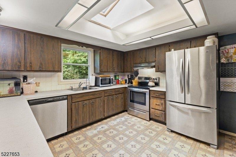 Cooke Rd, Blairstown, NJ 07825