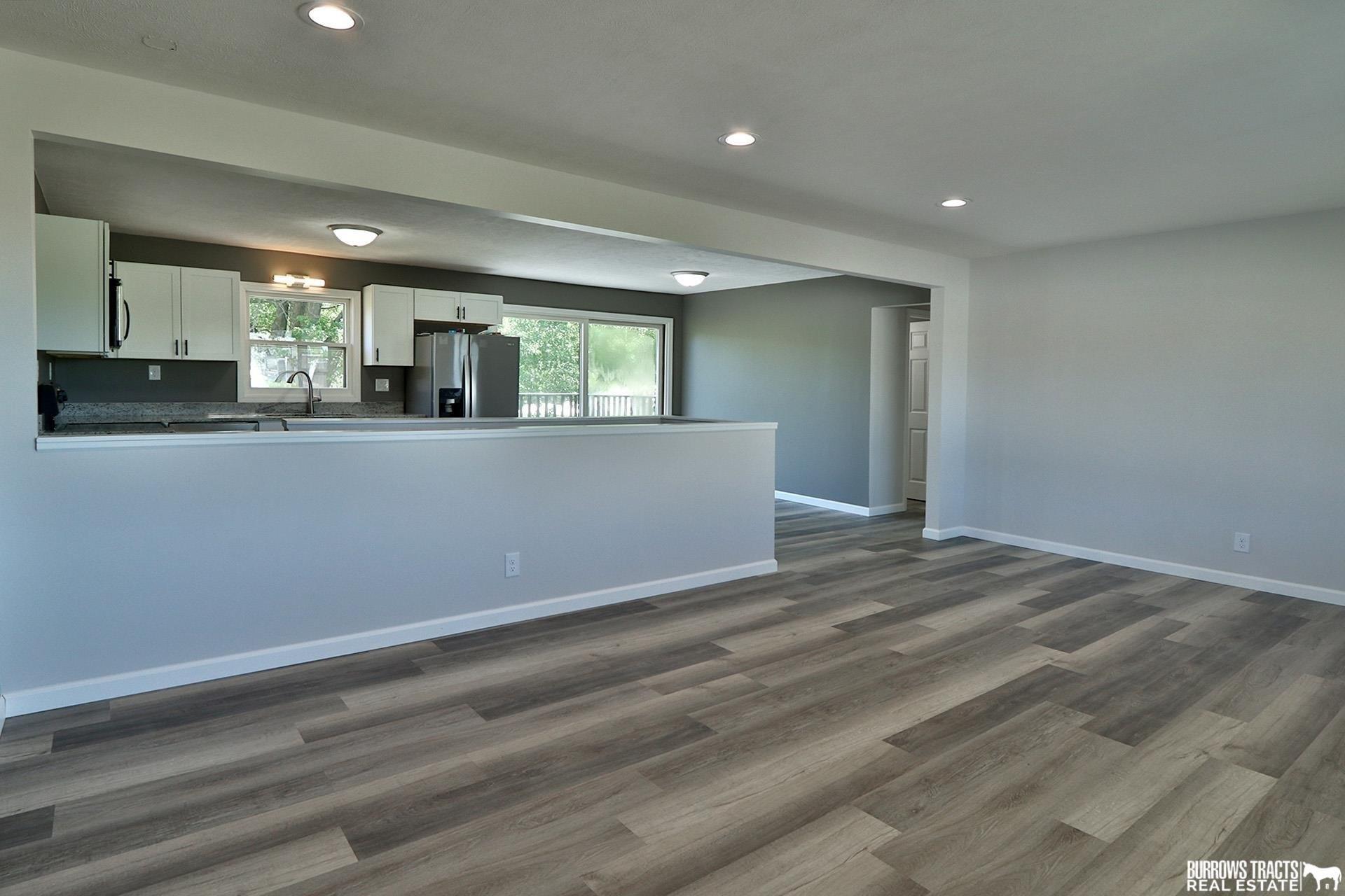 Lincoln St, Tecumseh, NE 68450