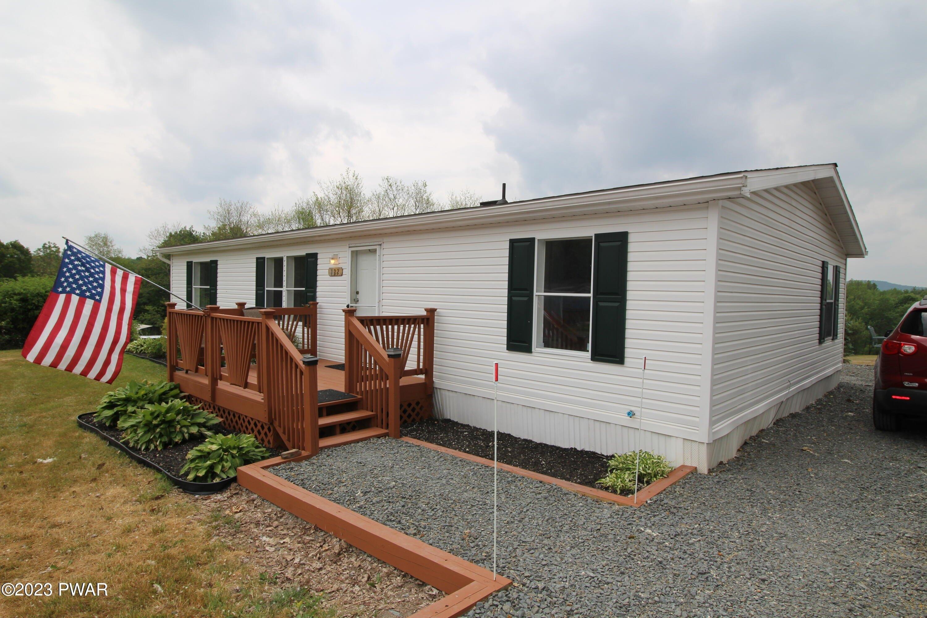 Valley View Dr, Madison Township, PA 18444