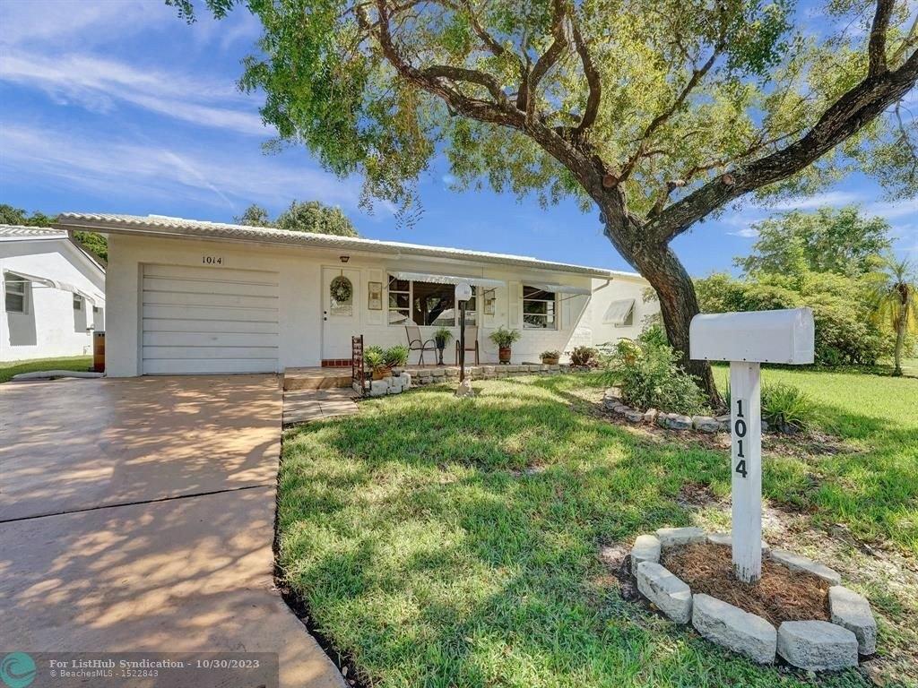 Nw 90th Way, Plantation, FL 33322