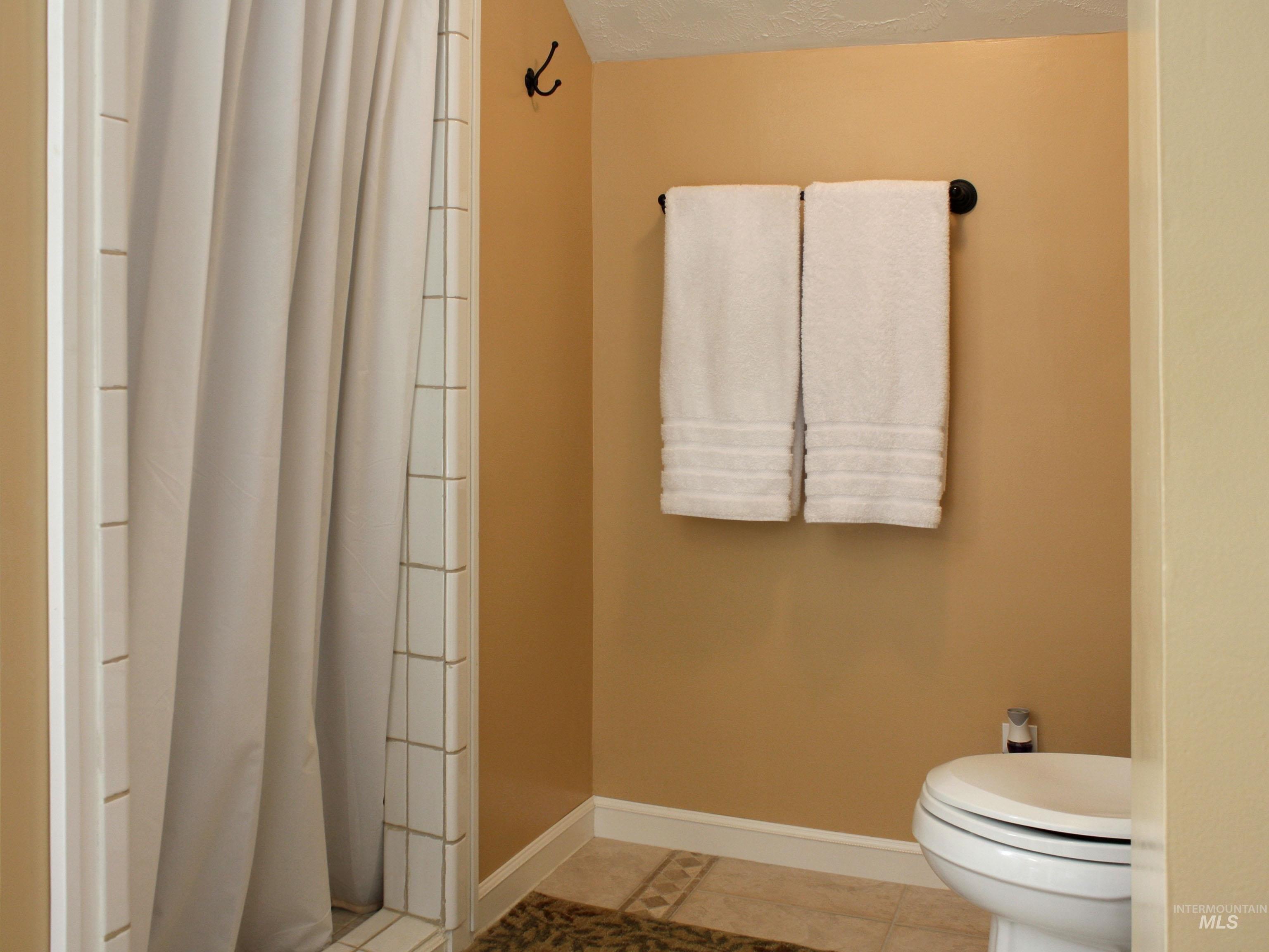 1st Ave S, Payette, ID 83661