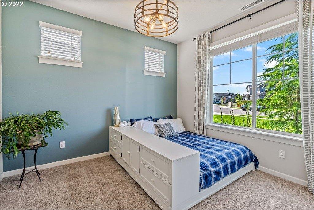 S Kennedy Dr, Ridgefield, WA 98642