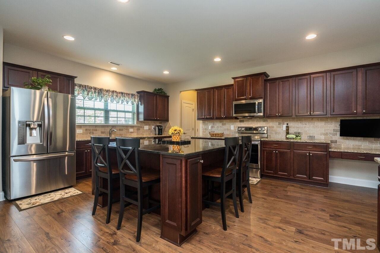 Meadow Wood Ln, Willow Spring, NC 27592