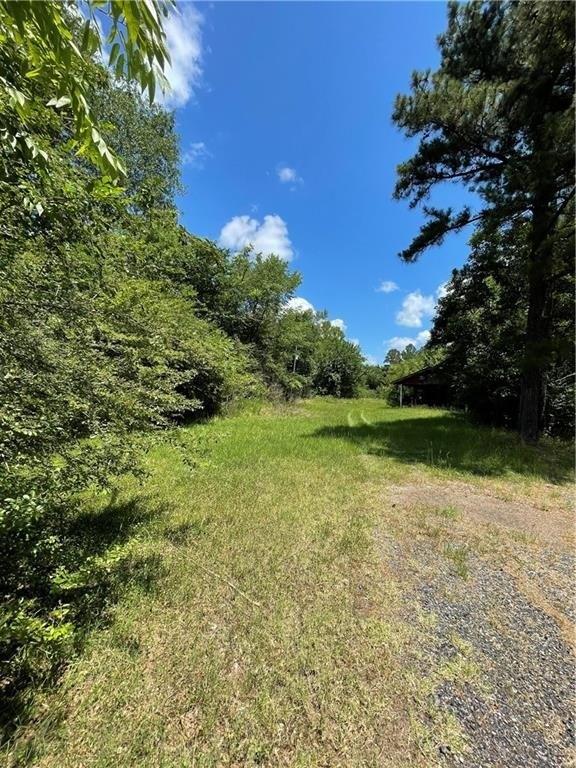 Big Eagle Ln, Smithville, OK 74957