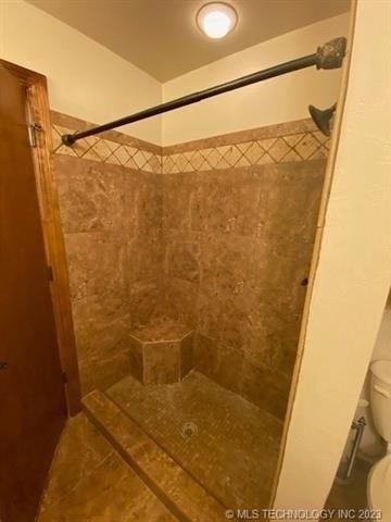 S 68th St W, Oktaha, OK 74450