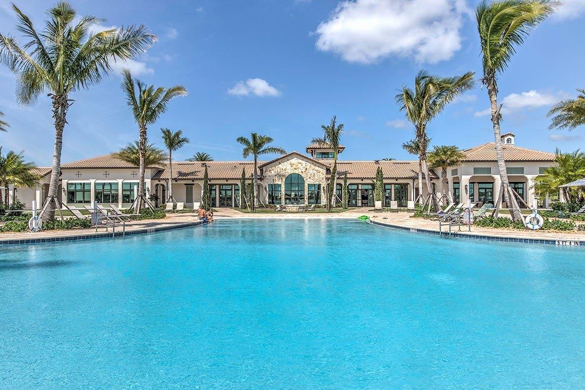 Villa Perosa Way, Nokomis, FL 34275