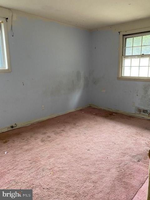 Parkview Rd, Stratford, NJ 08084