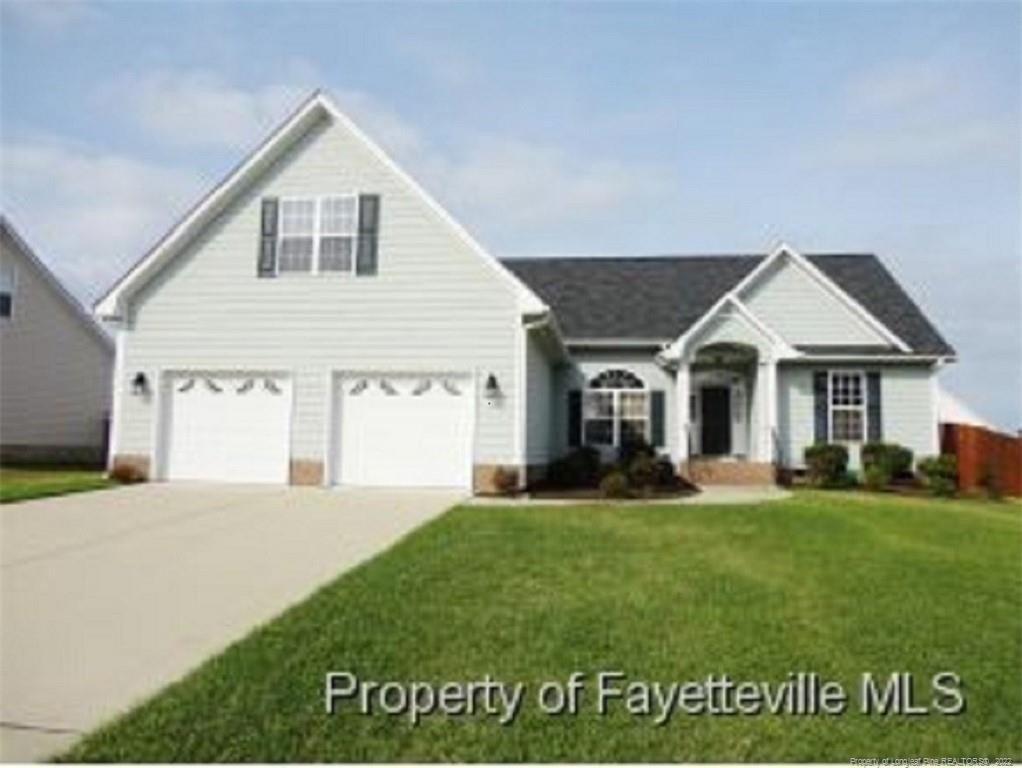 Aloine Ln, Fayetteville, NC 28306