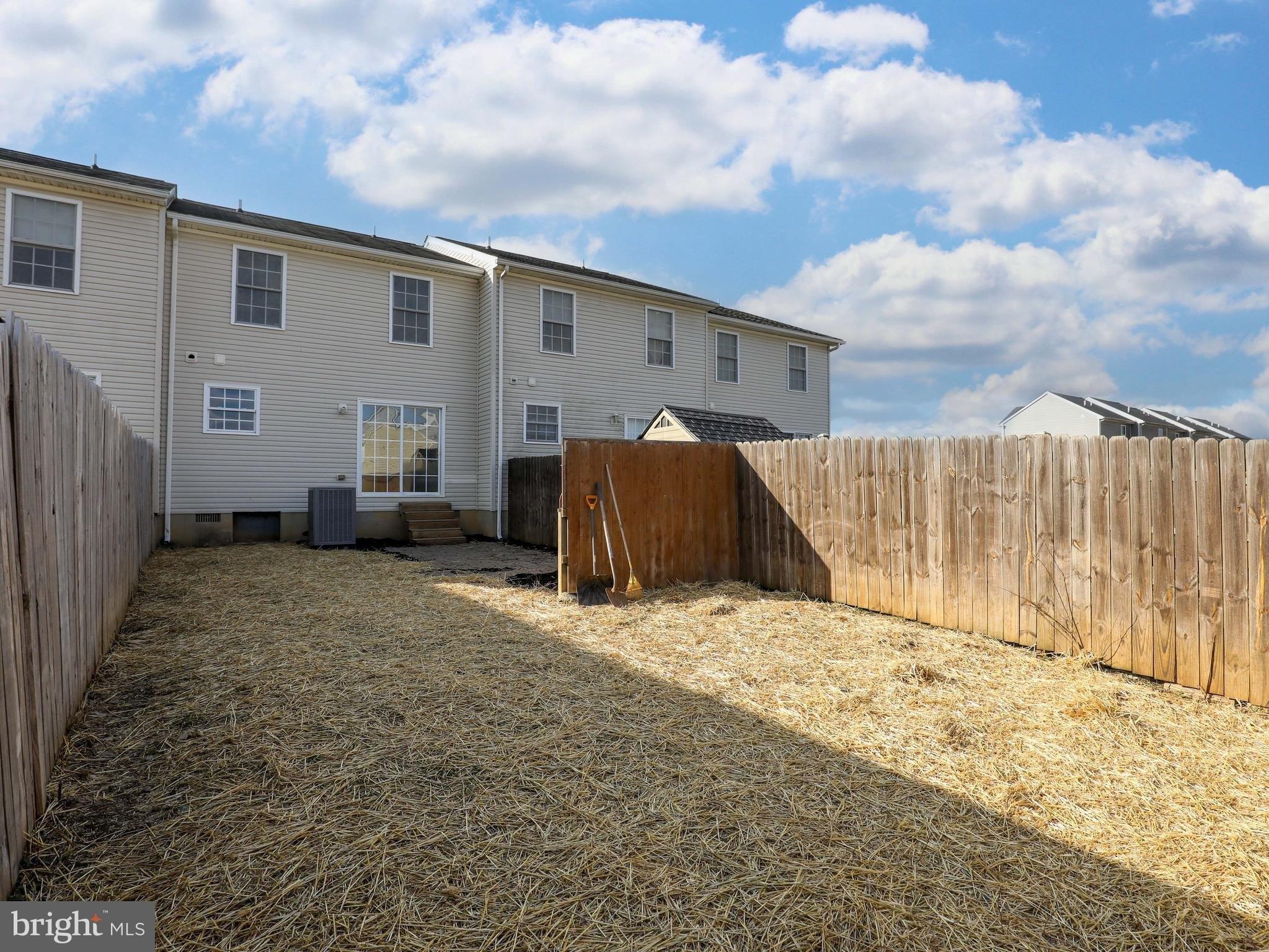 Chalk Ln, Inwood, WV 25428