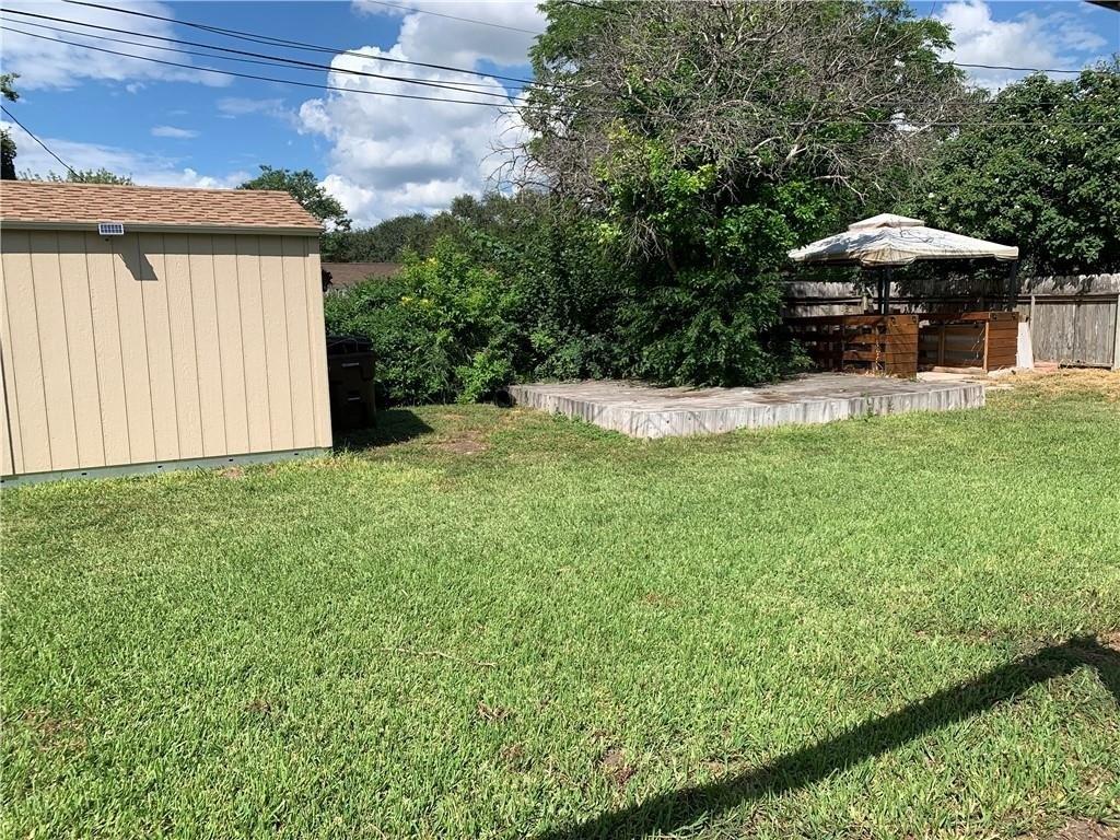 S 23rd St, Kingsville, TX 78363