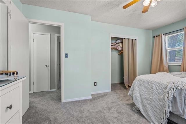 E 119th Ter, Grandview, MO 64030