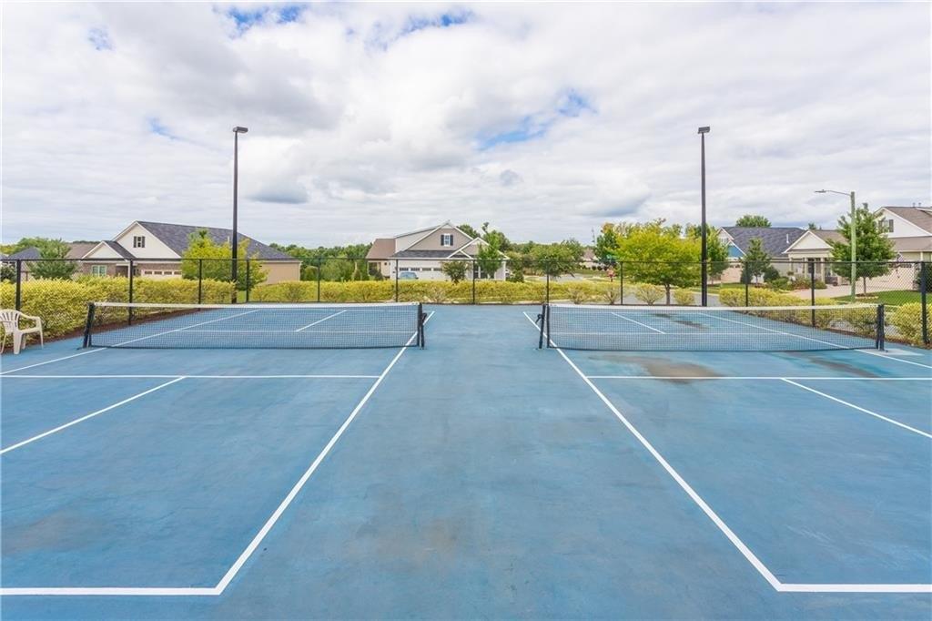 Glenkirk Dr, Burlington, NC 27215