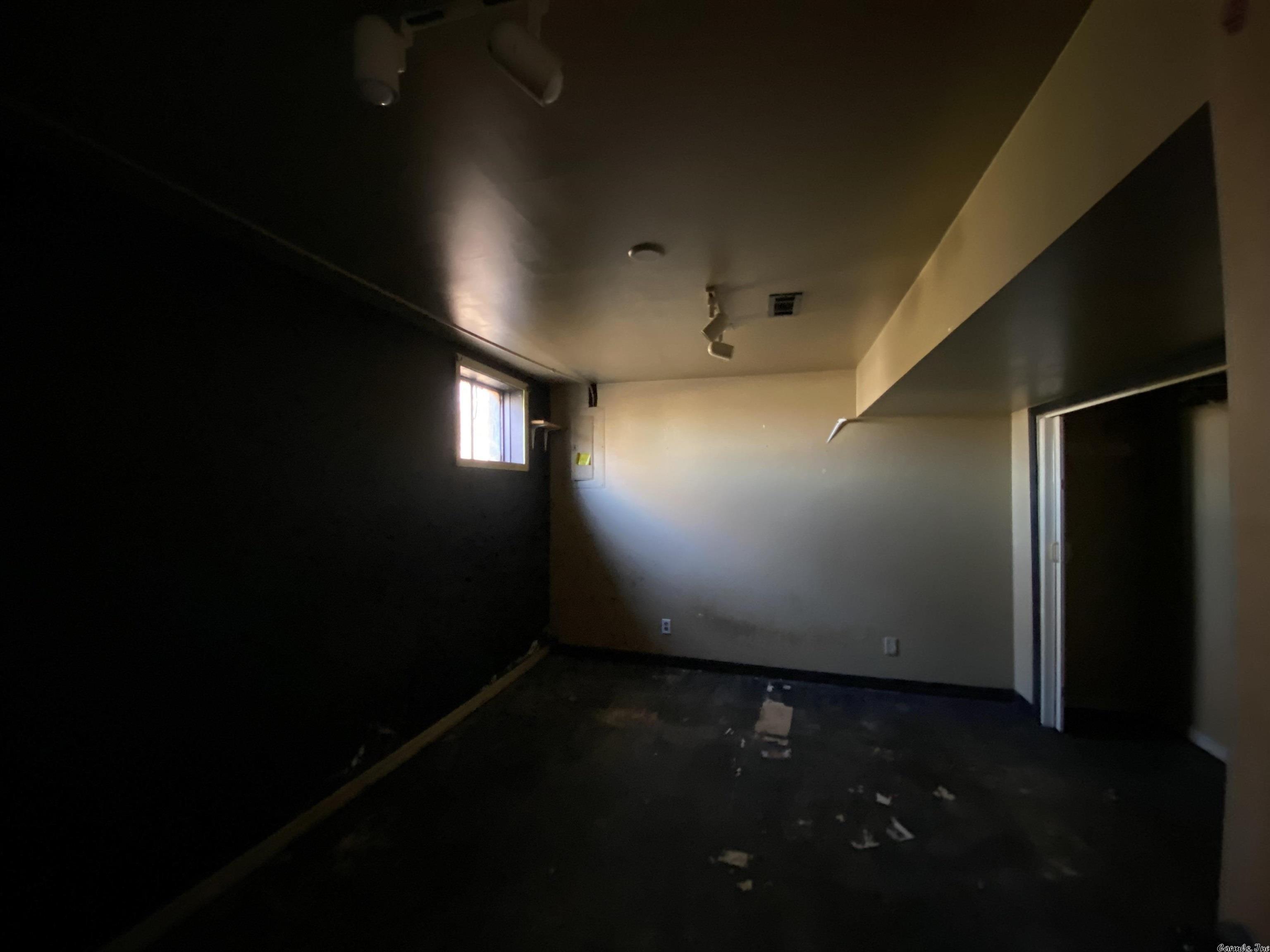 Park St, Flippin, AR 72634