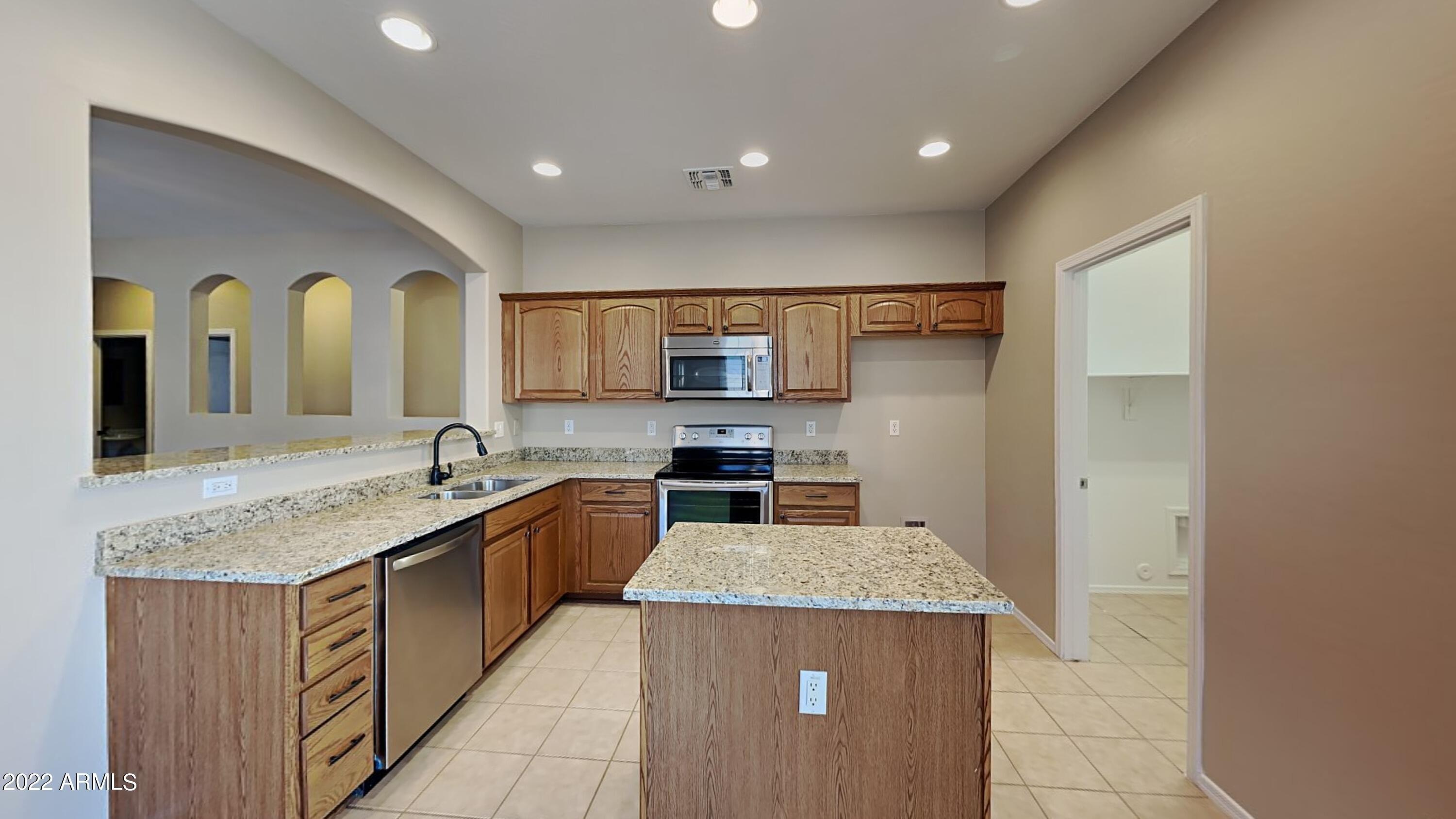 W Rosalia Dr, Maricopa, AZ 85138