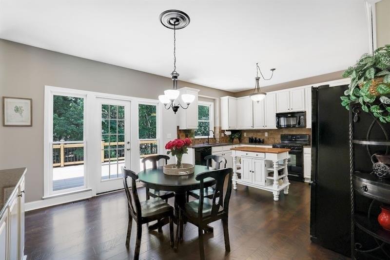 Rose Walk Dr, Alpharetta, GA 30005