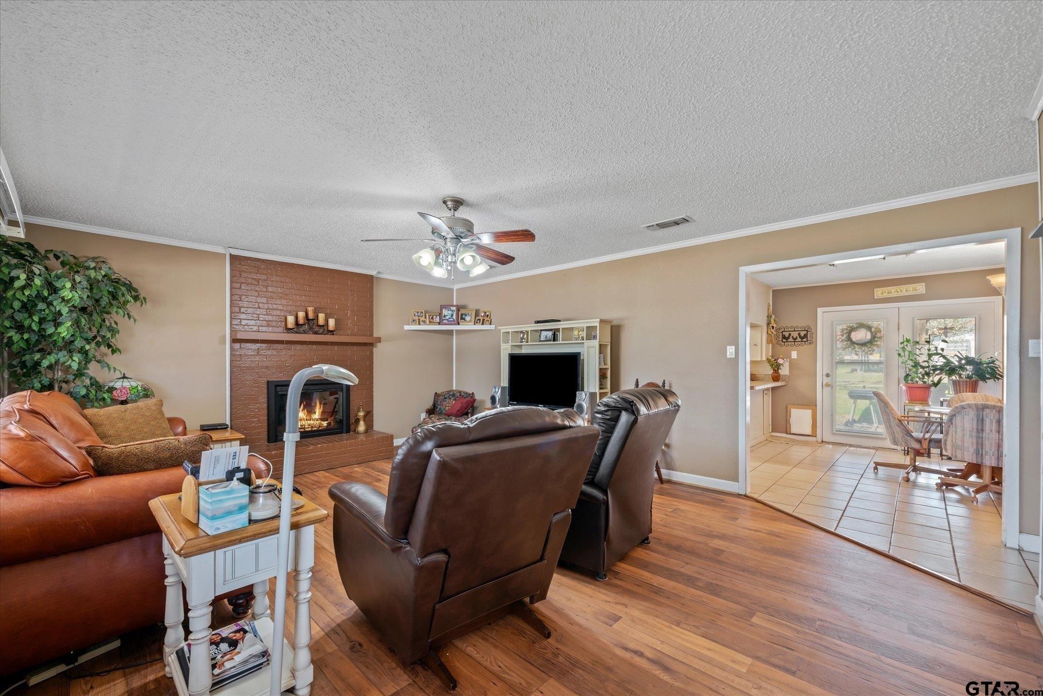 Clearwater Rd, Grand Saline, TX 75140