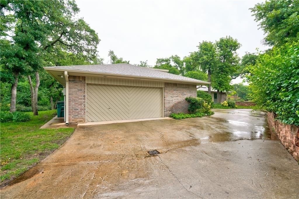 Sandpiper Dr, Edmond, OK 73034