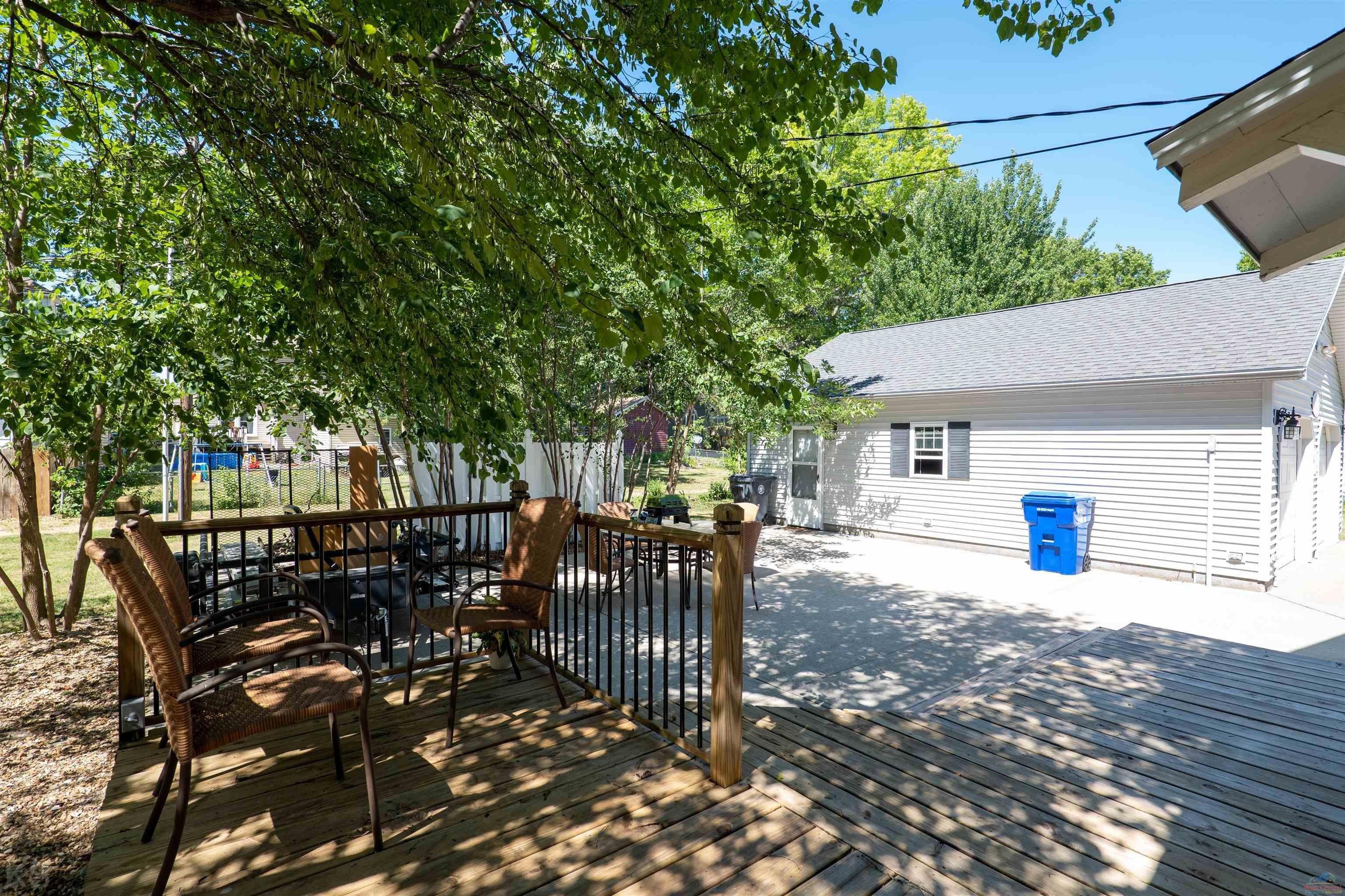 W 5th St, Sedalia, MO 65301
