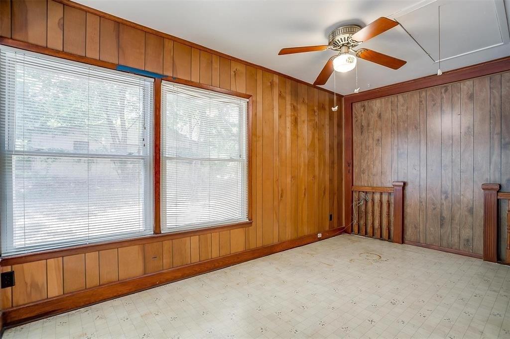 Silver Creek Rd, Fort Worth, TX 76108