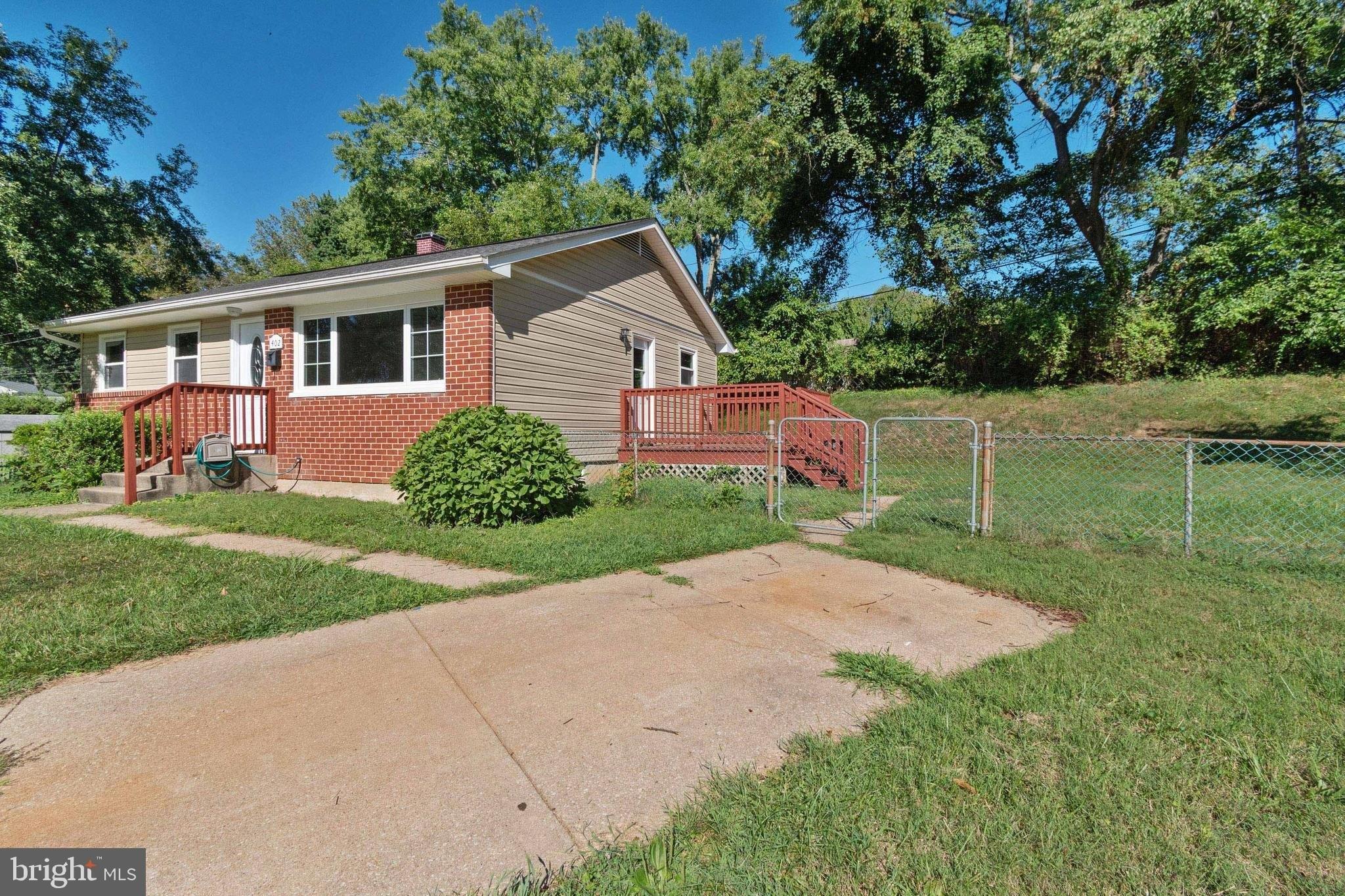 Suburbian Ct, Reisterstown, MD 21136