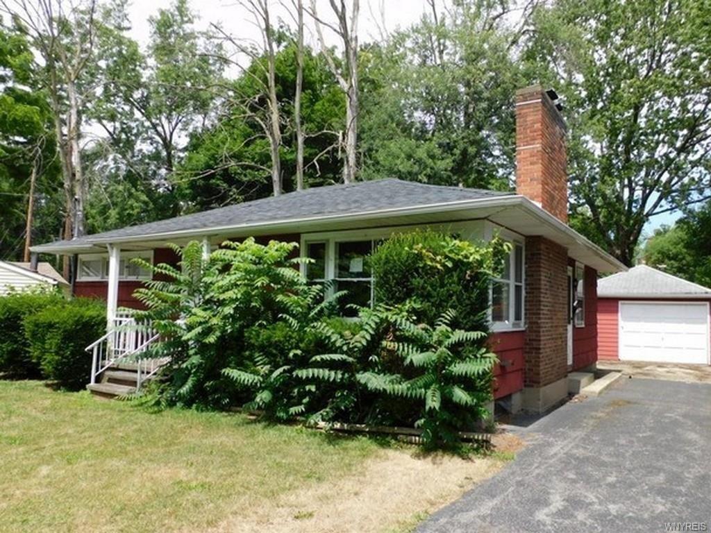 Tremont St, North Tonawanda, NY 14120