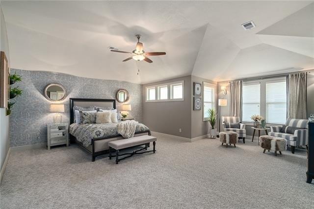 W 162nd St, Overland Park, KS 66221