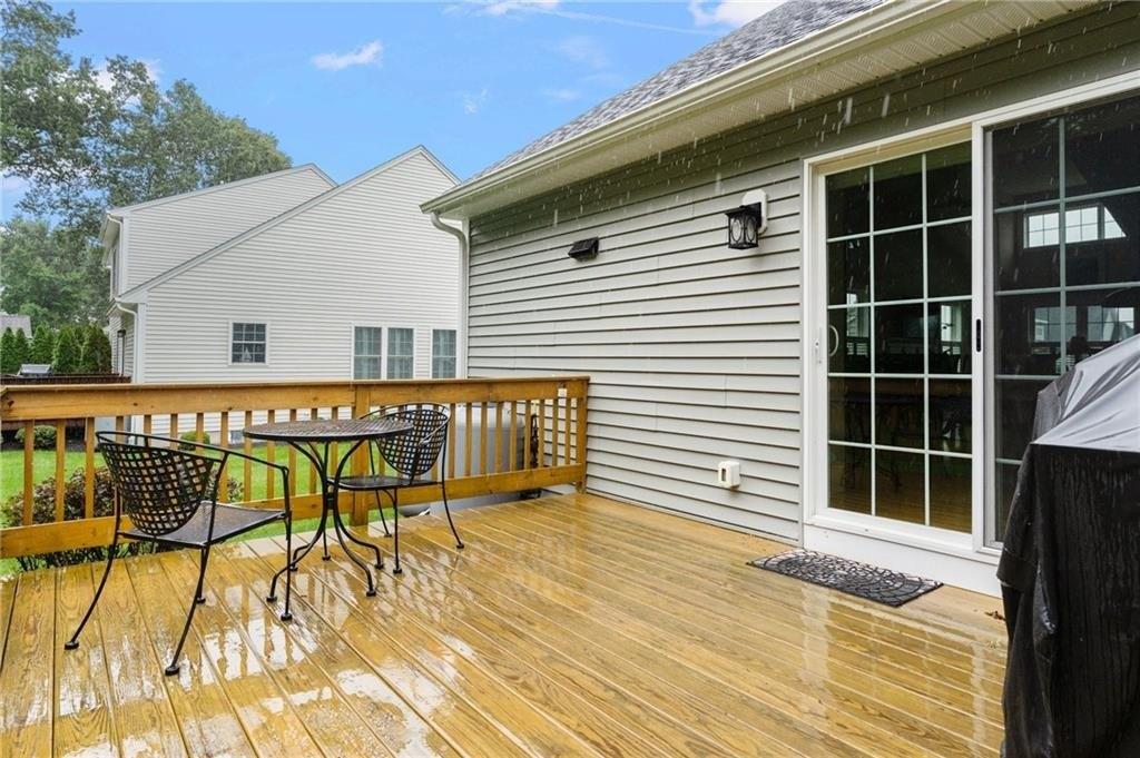 Fox Hollow Rd, North Kingstown, RI 02852